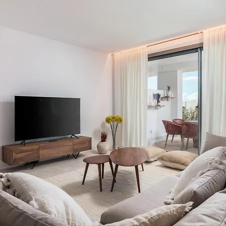 Exclusive New Within Santa Clara And Golf & Country Club Apartman
