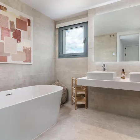 Exclusive New Within Santa Clara And Golf & Country Club Marbella