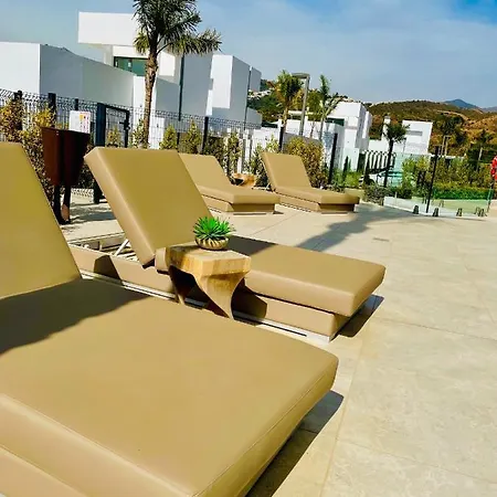 Exclusive New Within Santa Clara And Golf & Country Club * Μαρμπέλλα