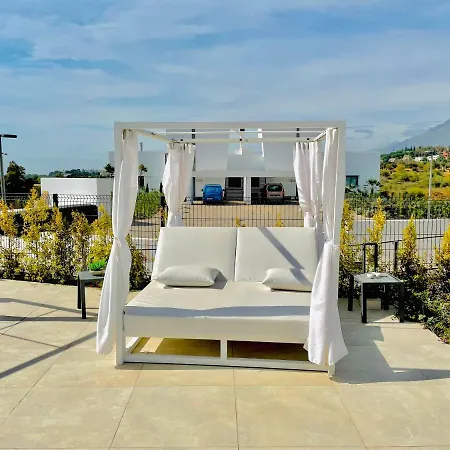Exclusive New Within Santa Clara And Golf & Country Club Апартаменти Марбелья