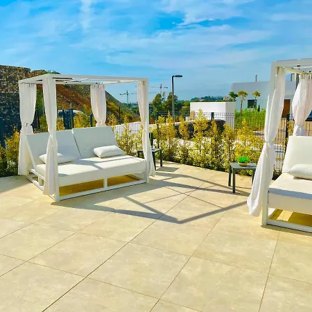 Exclusive New Within Santa Clara And Golf & Country Club Апартаменти Марбелья