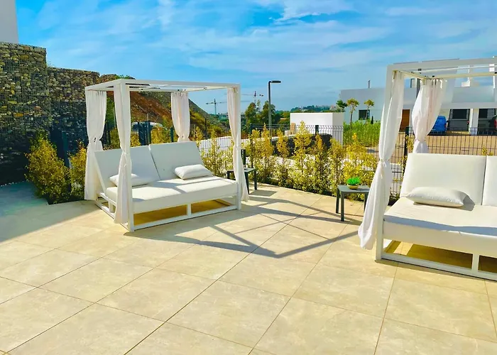Exclusive New Within Santa Clara And Golf & Country Club شقة ماربيا