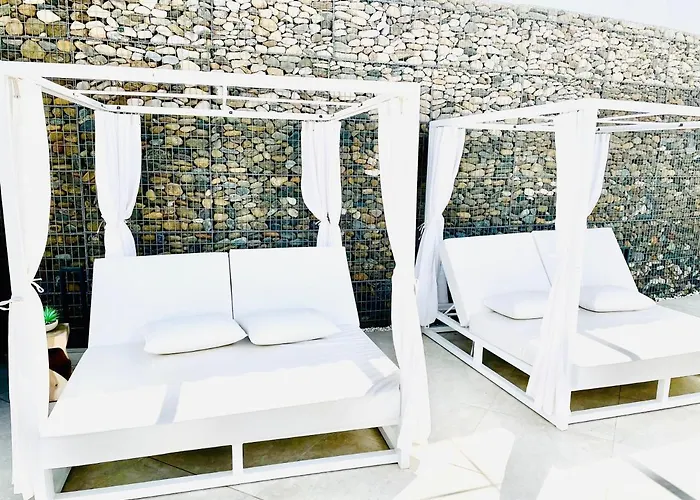 Exclusive New Within Santa Clara And Golf & Country Club Apartment